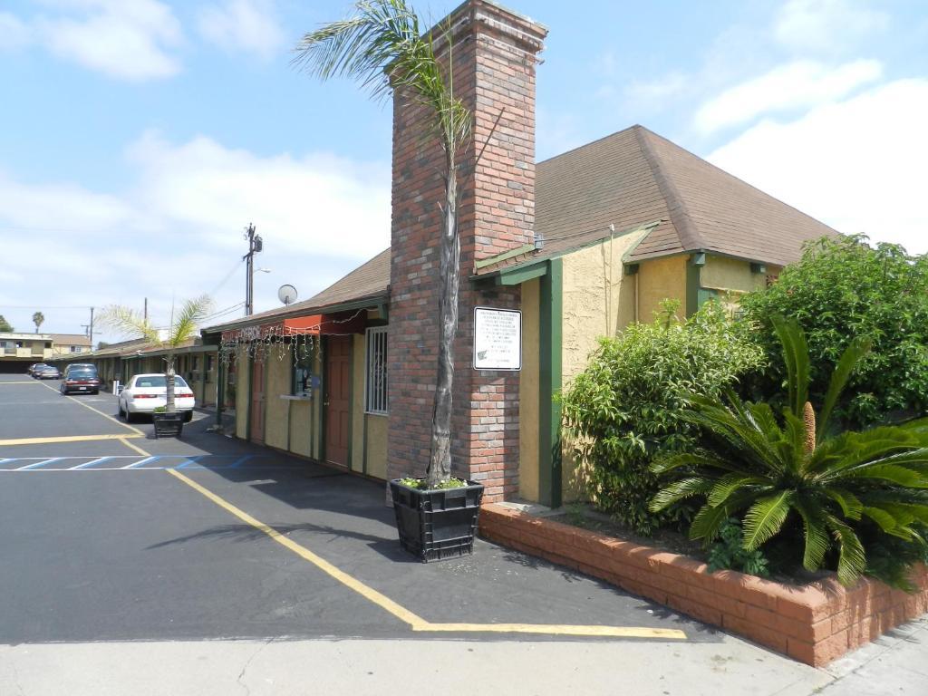 Starlite Motel Bellflower Luaran gambar