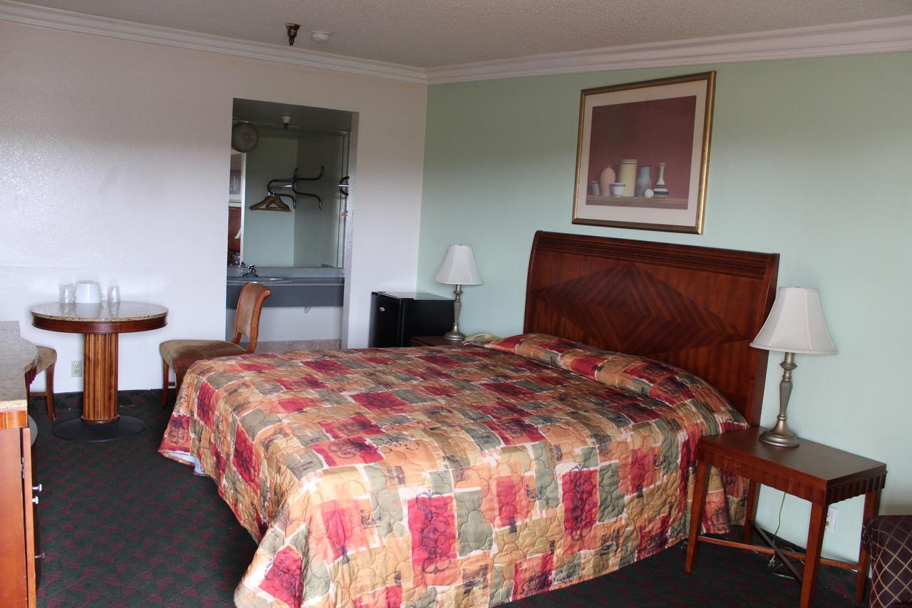 Starlite Motel Bellflower Luaran gambar