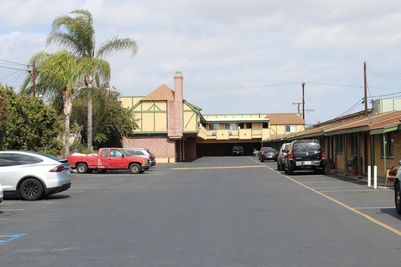 Starlite Motel Bellflower Luaran gambar