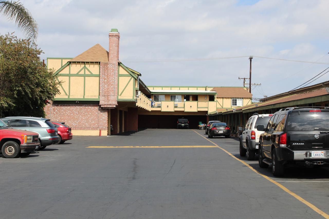 Starlite Motel Bellflower Luaran gambar