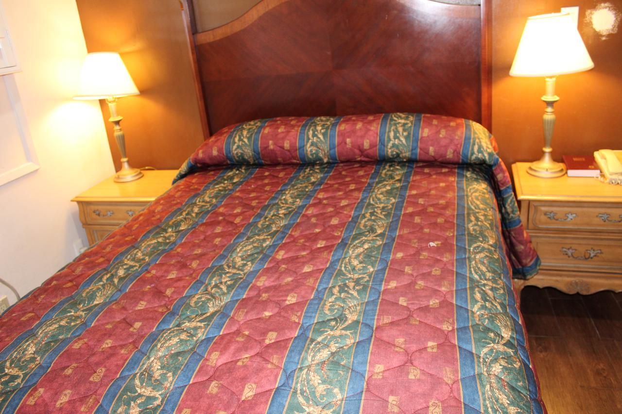 Starlite Motel Bellflower Luaran gambar