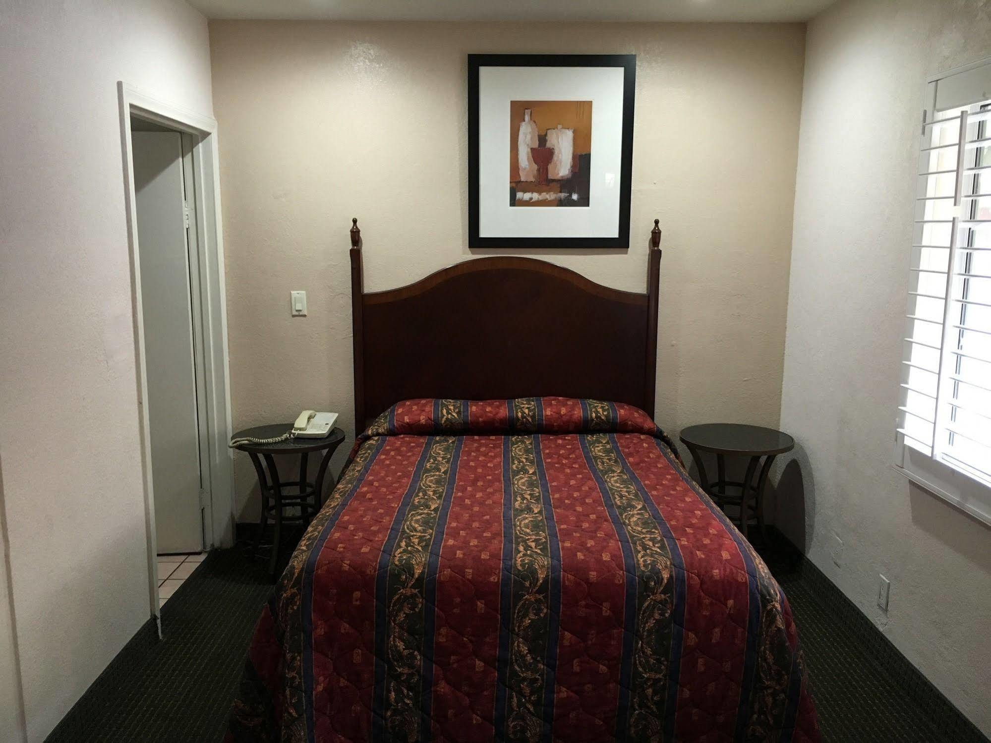 Starlite Motel Bellflower Luaran gambar
